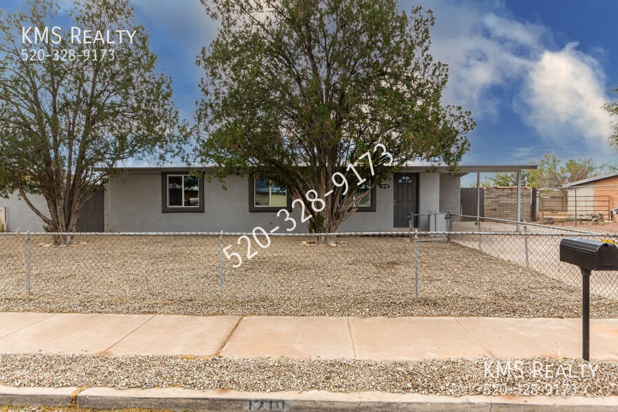 Primary Photo - 1210 E Ohio St