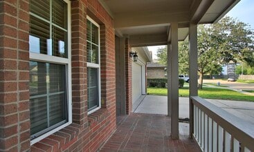 Building Photo - 13611 Palmer Springs Dr