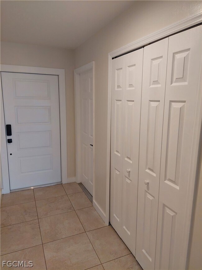 Foto del edificio - 611 SE 5th St