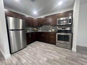 Building Photo - 1554 Citation Dr