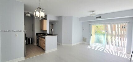 Building Photo - 6001 SW 70th St