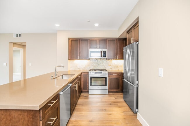 Building Photo - 400 Mariners Island Blvd