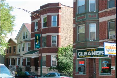 Edificio Photo-1949 Weast Roscoe - 1949 W Roscoe St