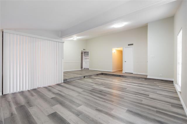 Building Photo - 10318 Portrush Dr