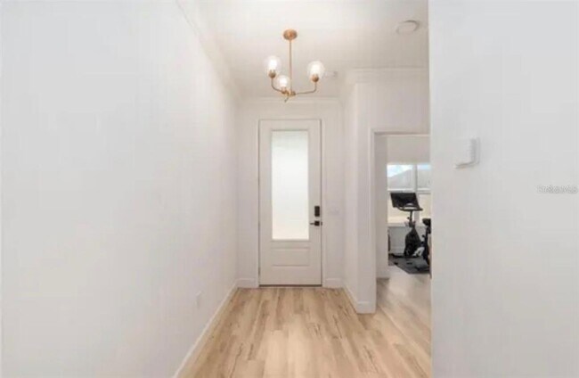 Foto del edificio - 1767 SW 67th Cir