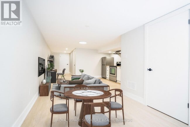 Building Photo - 393 Milverton Blvd