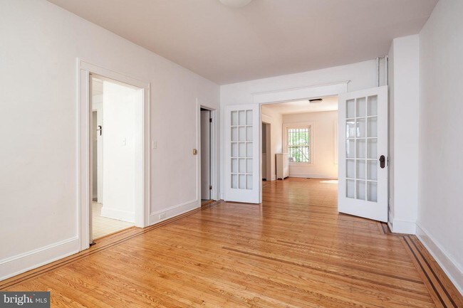 Foto del edificio - 3212 Guilford Ave