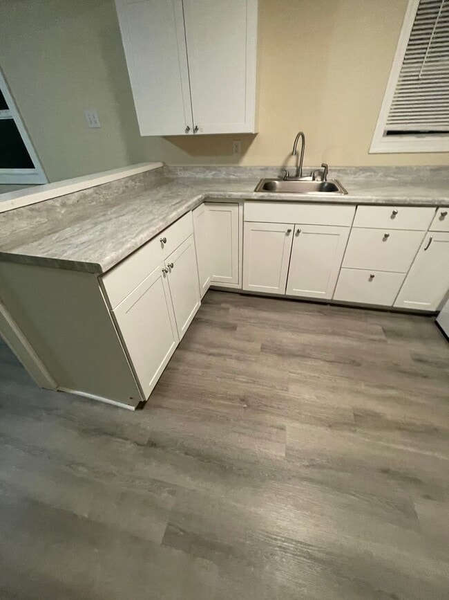 Foto del edificio - 281 17th Ave