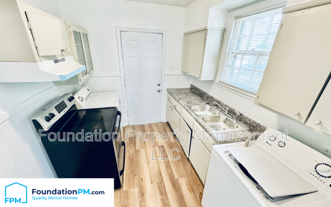 Building Photo - 408 Jacklyn Ave