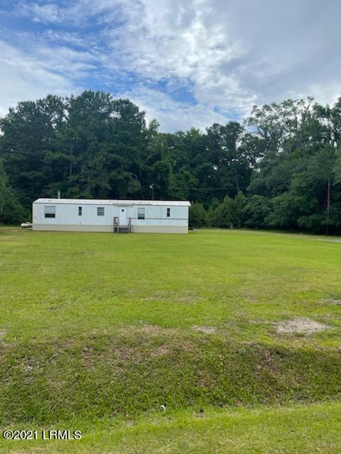 Building Photo - 26 Old Dawson Acres