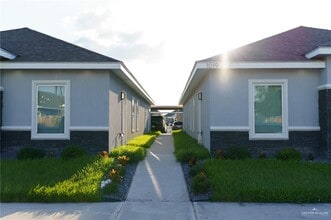 Building Photo - 14 N Blair Ave