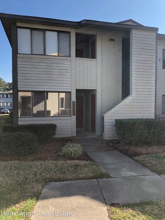 Primary Photo - 2 br, 2 bath House - 2912 Lyme Regis Quay