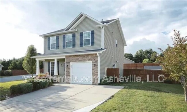 Building Photo - 71 Badin Drive