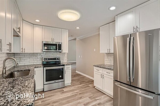 Building Photo - 875 Harbor Bay Drive, Lawrenceville, GA, 3...