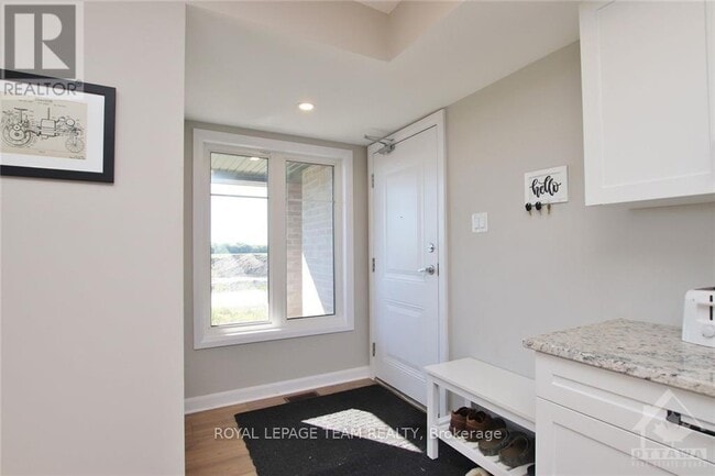 Building Photo - 60 Affinity Private