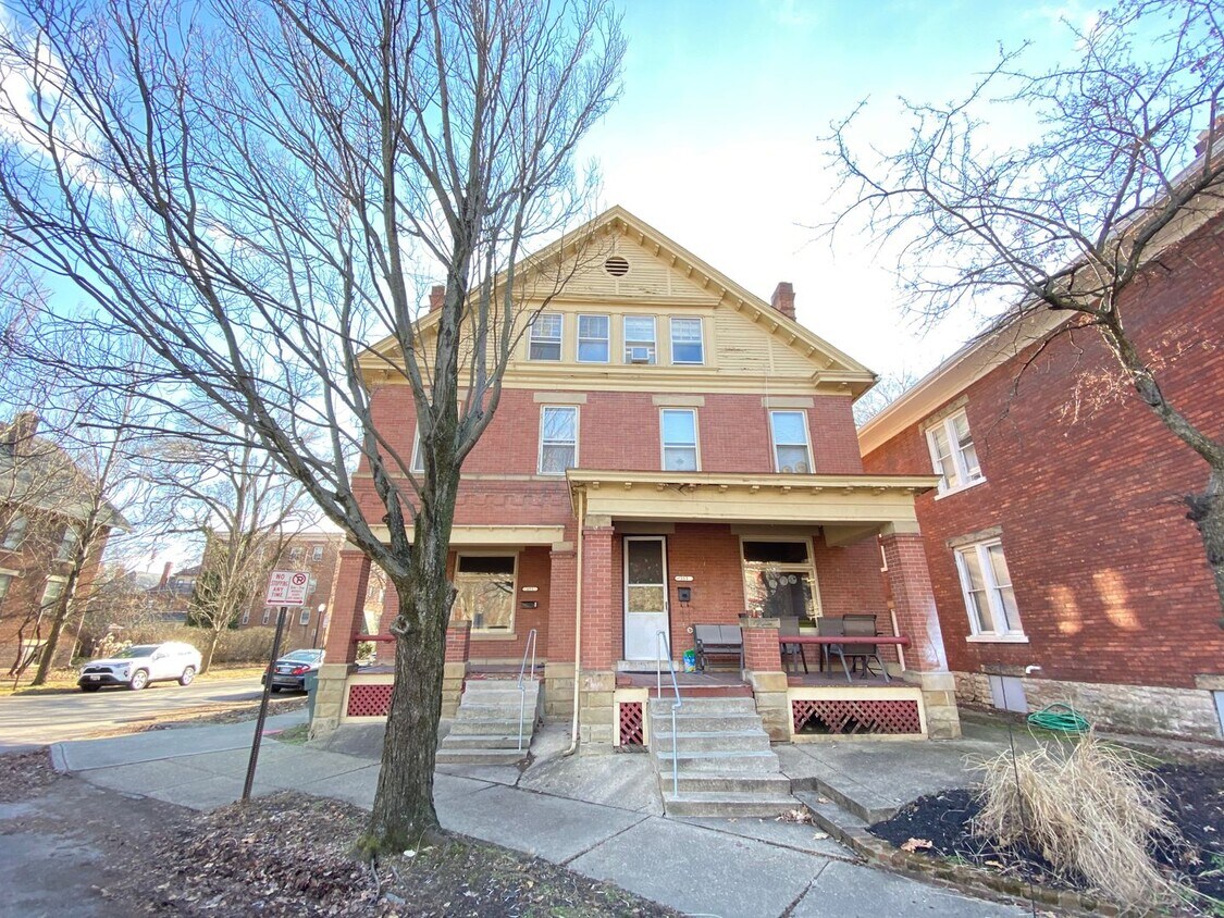Primary Photo - W 6th Ave 351-353 GW2