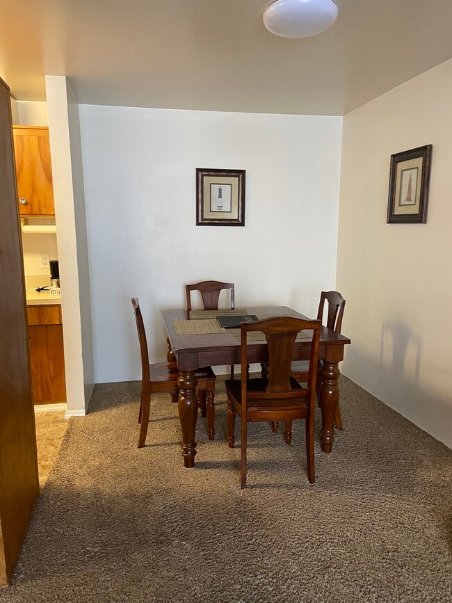 Foto del edificio - 4731 12th Ave NE