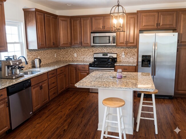 Photo - Luxury Rental - South Side House