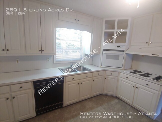 Building Photo - Spacious 3 Bedroom Brick Ranch in Tucker!