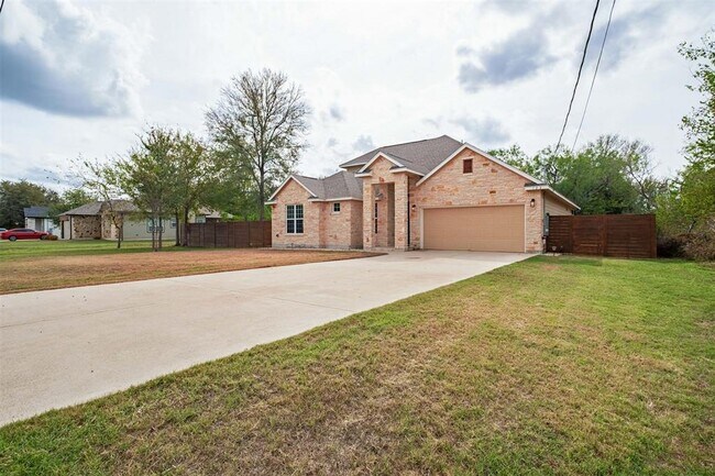 Building Photo - 123 Koele Ct