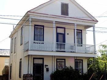 Charming Coming Street Retreat in the Heart of Historic Charleston - Charming Coming Street Retreat in the Heart of Historic Charleston House