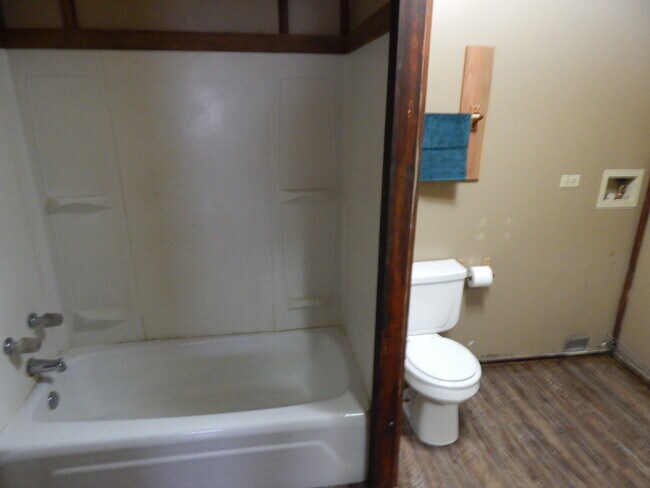 Building Photo - 14944 FM14