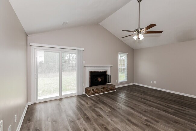 Building Photo - 4204 Compton Ct