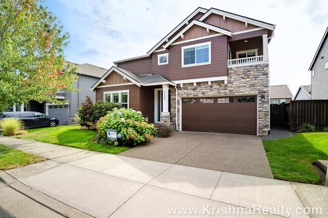Building Photo - Gorgeous 5 BD* 2.5 BA* Single Family Home ...