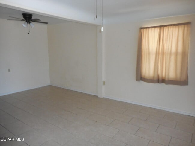 Building Photo - 8308 Vance Pl