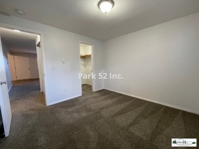 Building Photo - 3329 S Asotin St