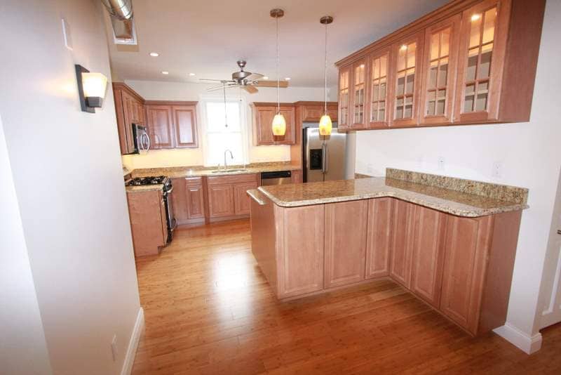 Luxurious Kitchen - 176 Dwight St