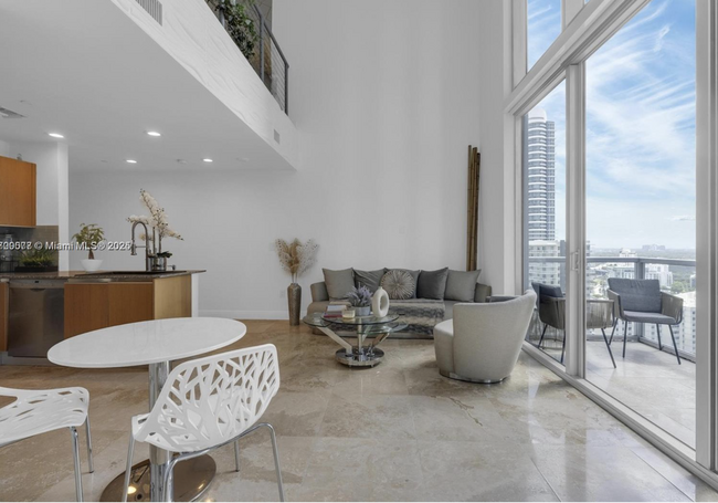 Living Area - 1050 Brickell Ave