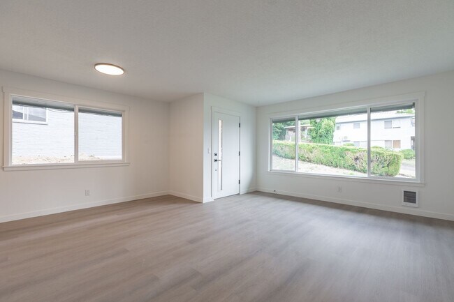 Foto del edificio - Crowne Pointe Apartment Homes