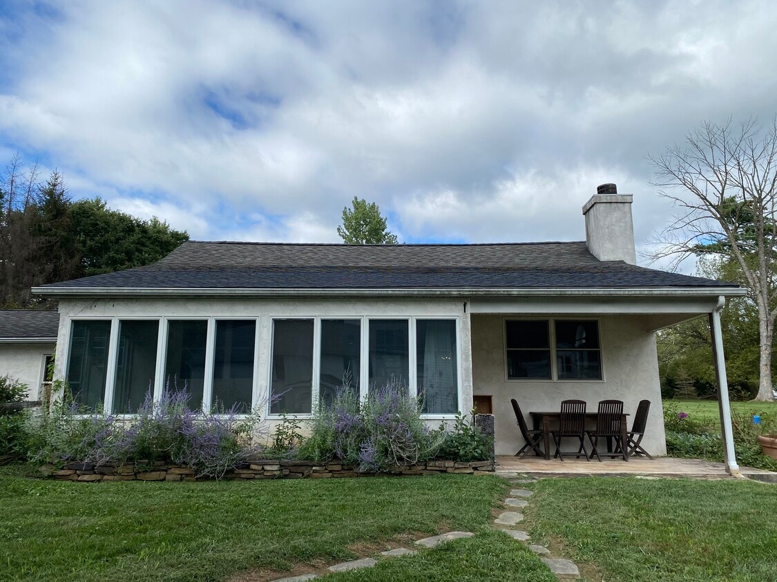 Front of house - 1926 Sugar Bottom Rd