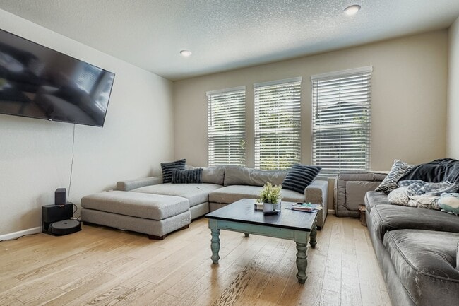 Foto del edificio - 8219 S Trails Edge Ct