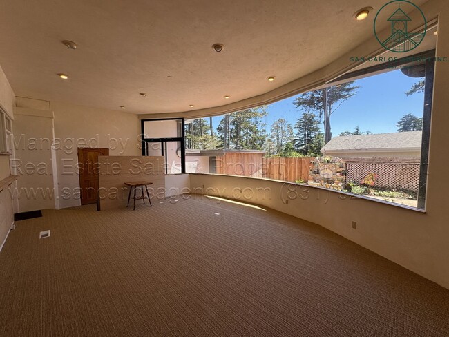 Building Photo - Two Bedroom Mid-Century Home in Pebble Beach