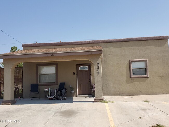 Foto del edificio - 9275 Leonardo Ave