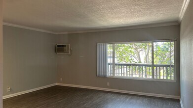 Interior Photo - Summer Crest Apartments
