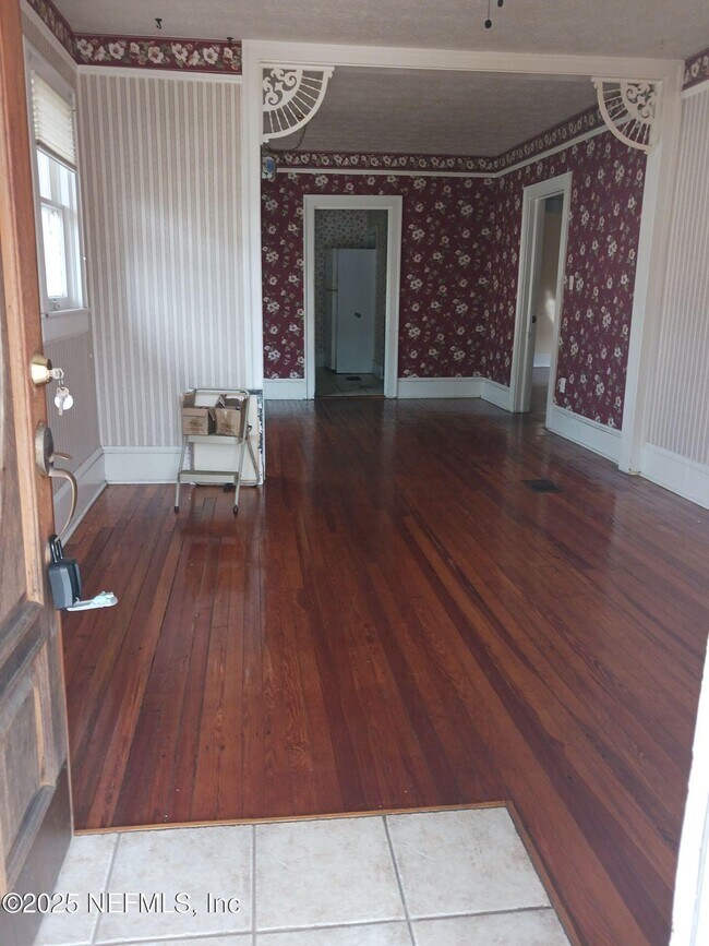 Foto del edificio - 7262 Barberie St