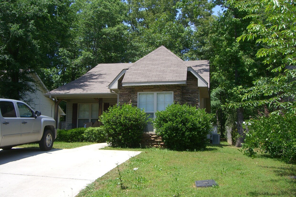 Primary Photo - 9506 Brook Forest Cir