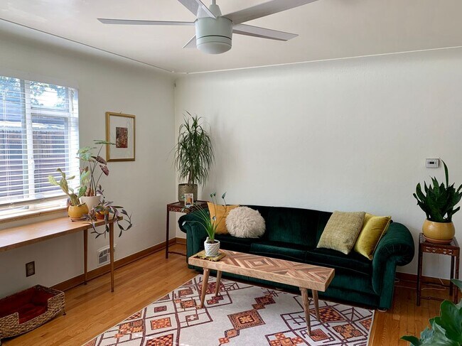 Foto del edificio - 3175 Eaton St