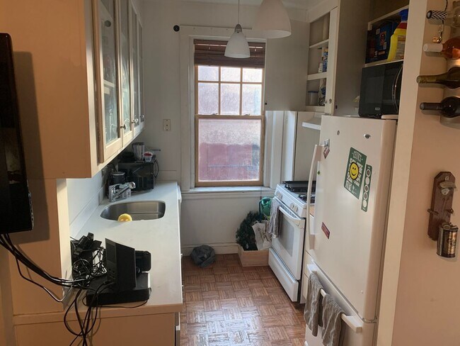 Foto del edificio - Bright & Spacious 3-Bedroom on Newbury Str...