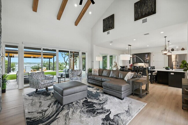 Foto del edificio - 123 Heavens Rdg