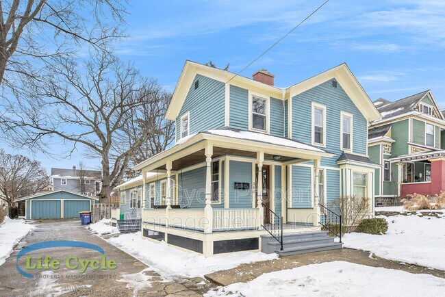 Foto del edificio - 310 Union Ave SE
