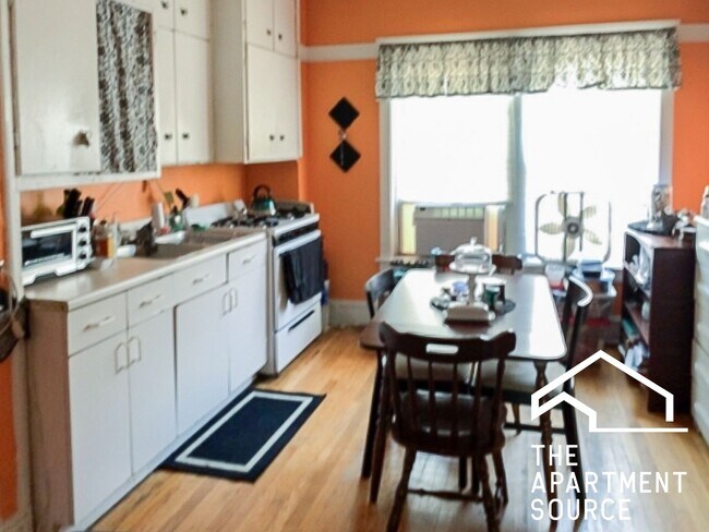 Foto del edificio - 5131 N Wolcott Ave