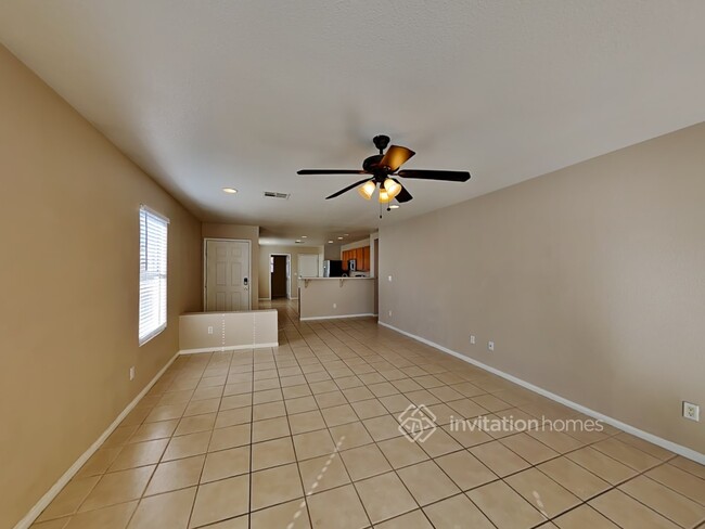 Building Photo - 7920 N Willow Pines Pl