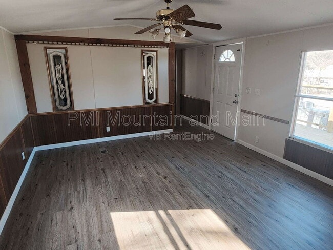 Foto del edificio - 12 Sarah Hill