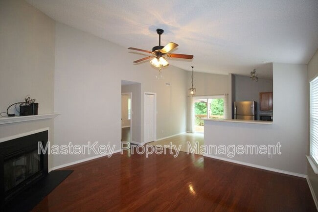 Foto del edificio - 132 Evening Star Dr