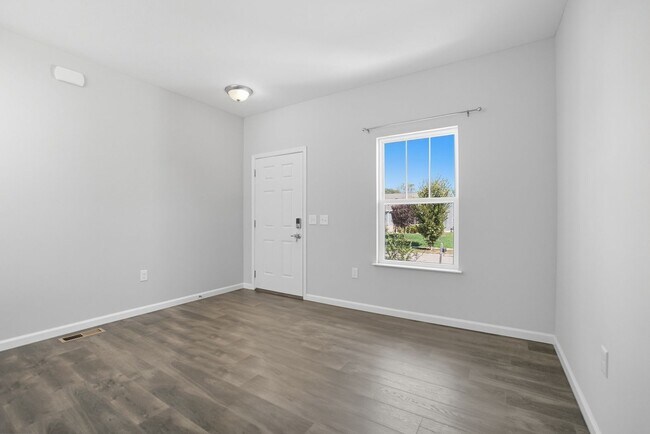 Foto del edificio - Spacious 4 Bedroom, 2.5 Bathroom home in Morrow, OH!