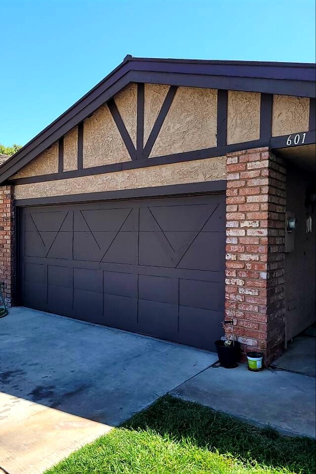 Foto del edificio - 601 Buttonwood Ln